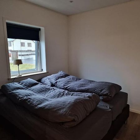 Апартаменти New Flat With Hot Tub - No1 Oyndarfjordur Екстер'єр фото